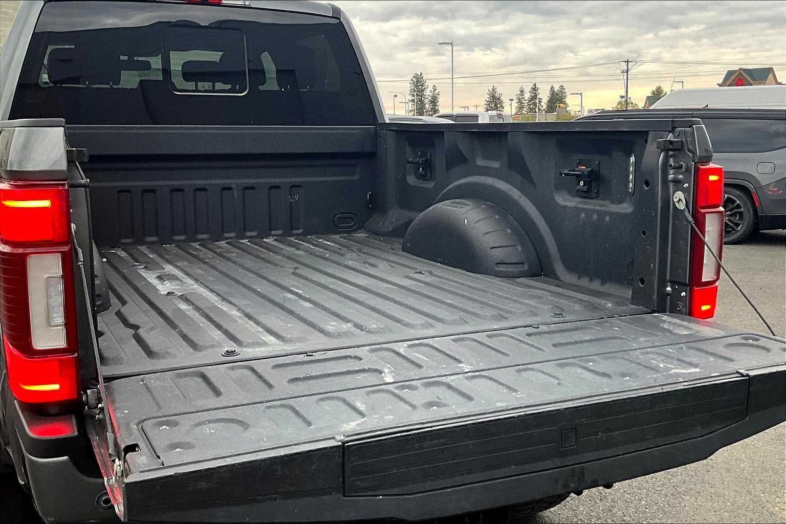 Thumbnail: 2022 Ford Econoline - 19