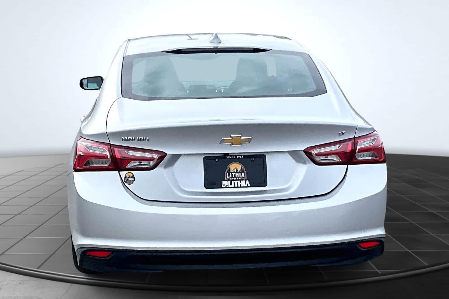 Thumbnail: 2021 Chevrolet Malibu - 5