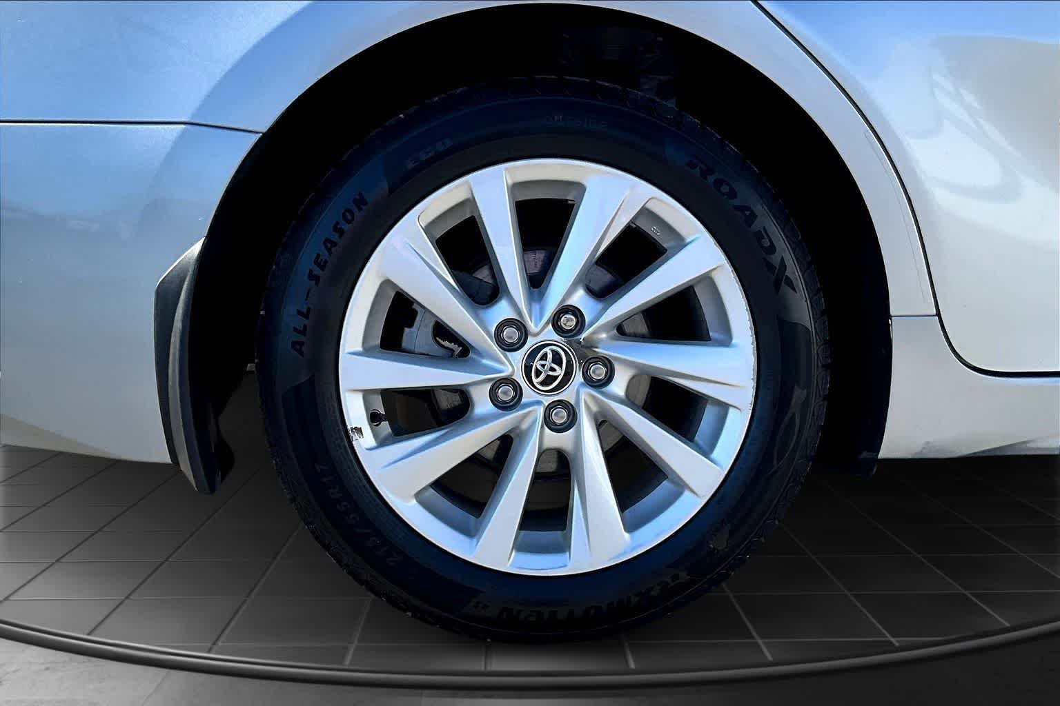 Thumbnail: 2024 Toyota Camry - 35