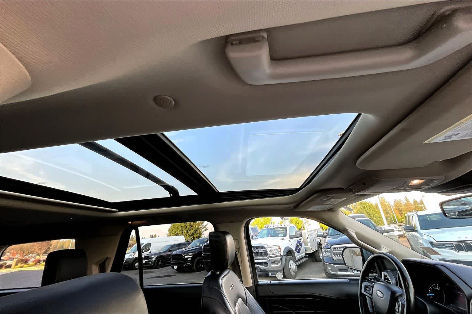 Thumbnail: 2021 Ford Expedition - 30