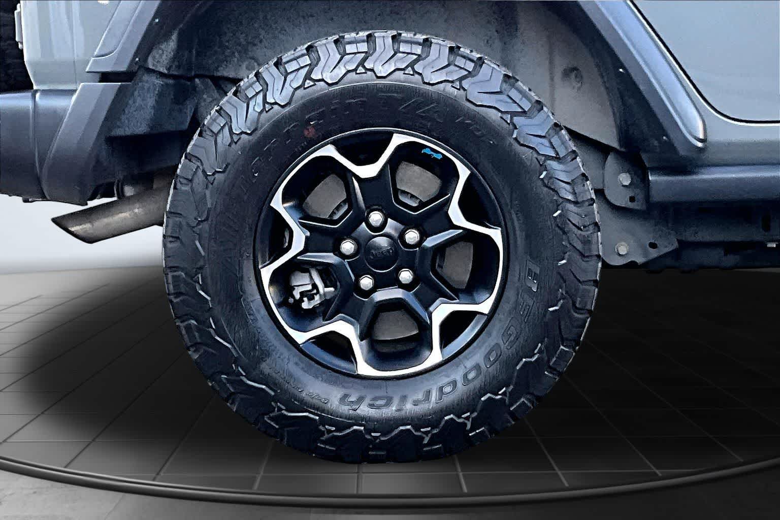 Thumbnail: 2023 Jeep Wrangler - 35