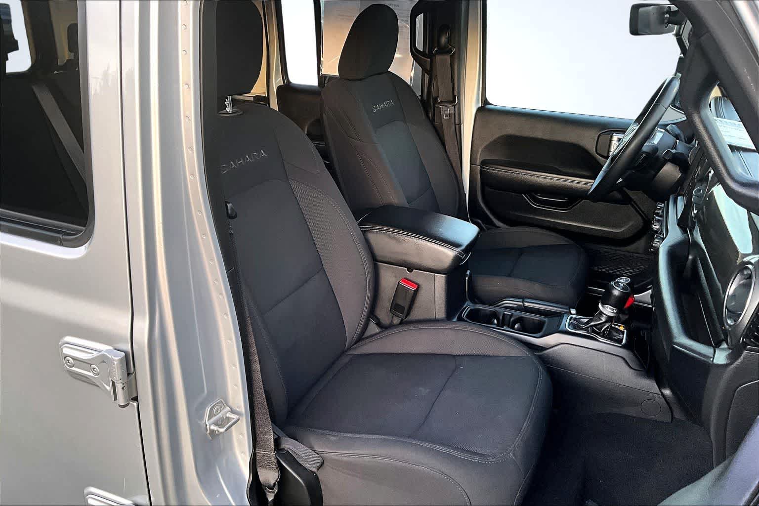 Thumbnail: 2023 Jeep Wrangler - 14