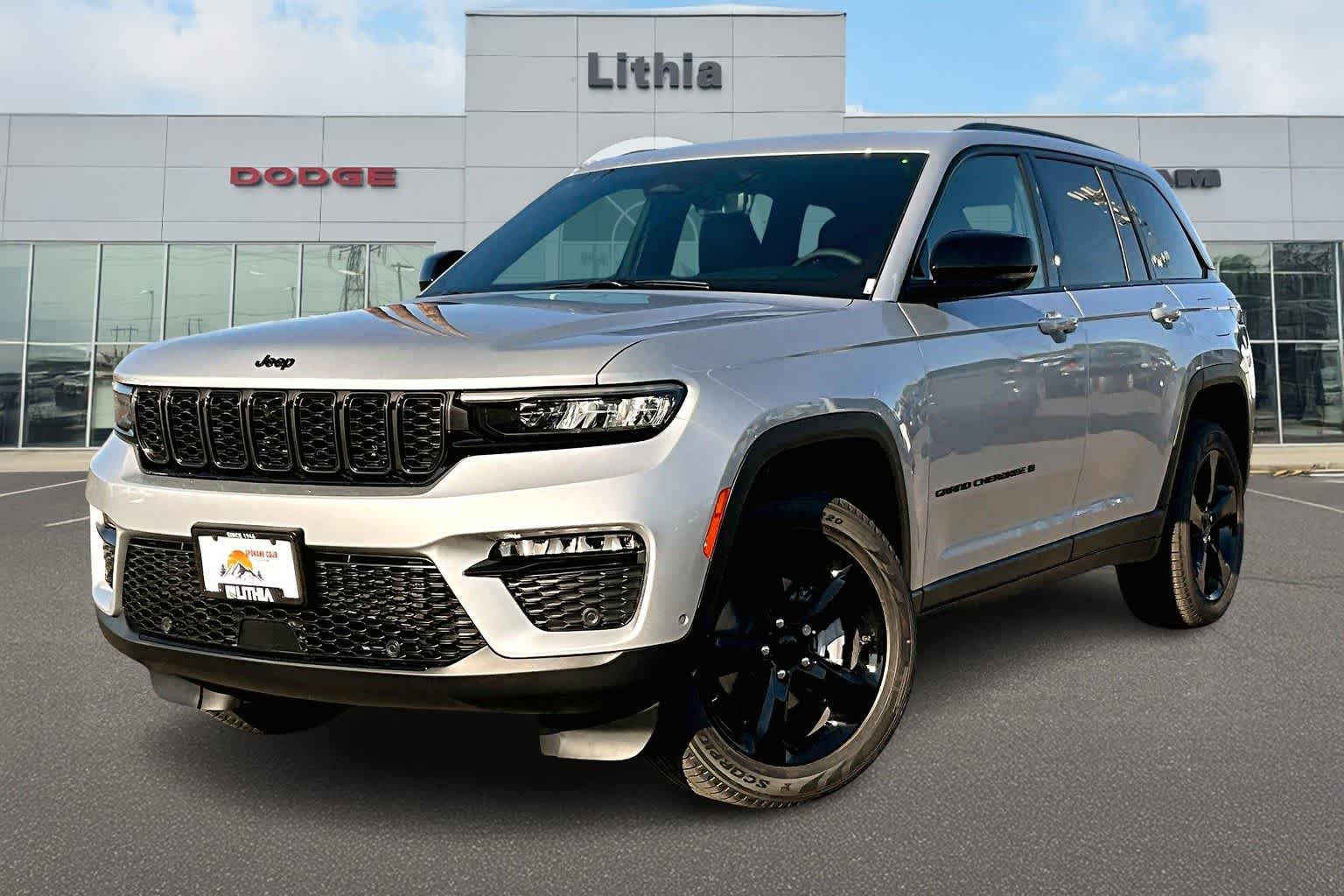 Thumbnail: 2025 Jeep Grand Cherokee - 1
