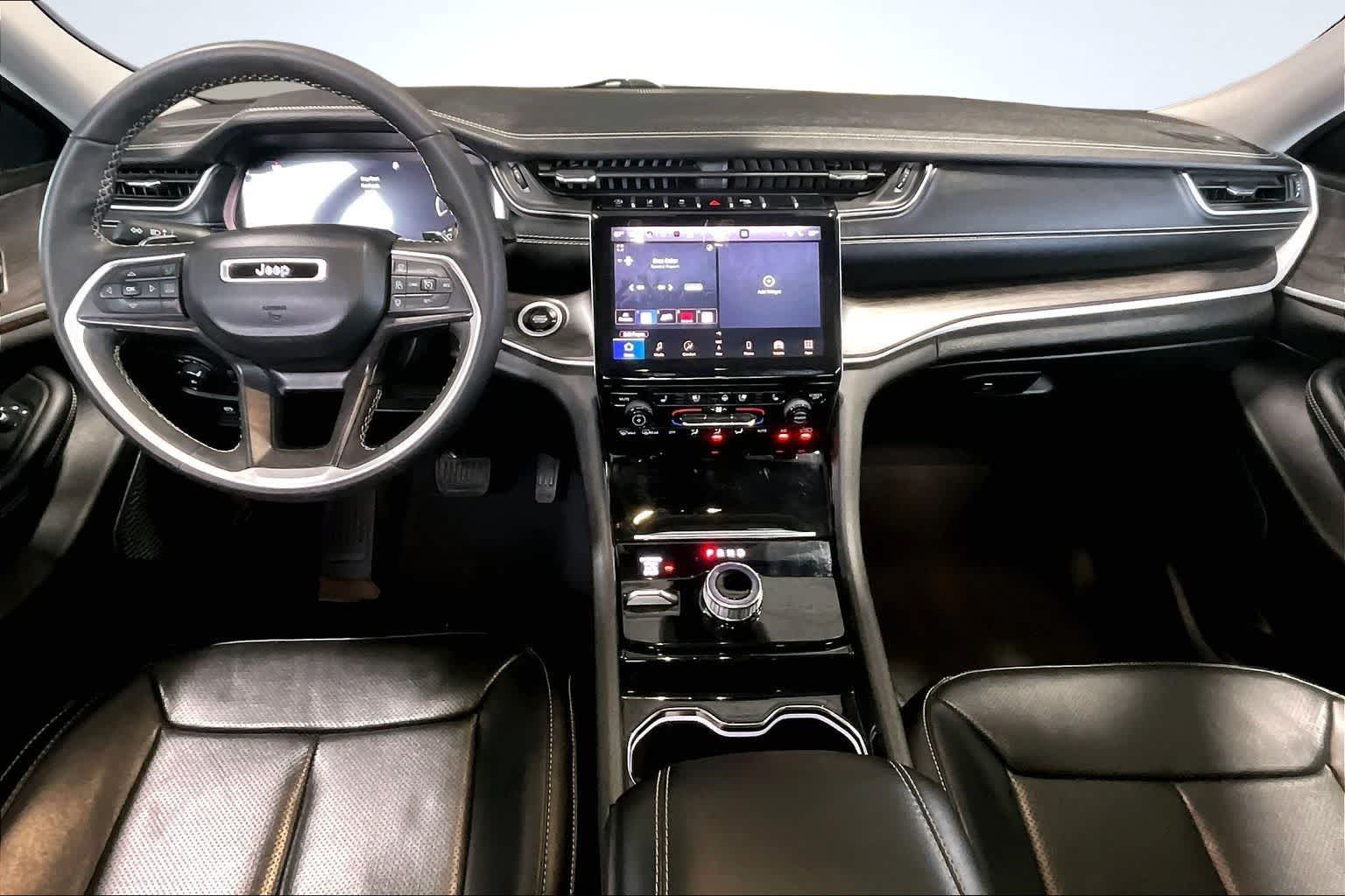 Thumbnail: 2023 Jeep Grand Cherokee L - 10