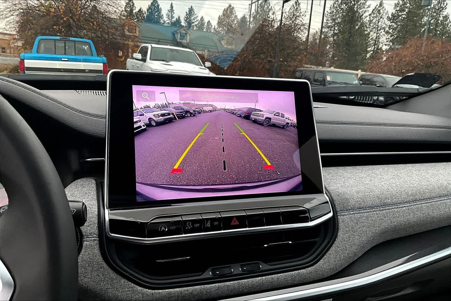 Thumbnail: 2024 Jeep Compass - 27