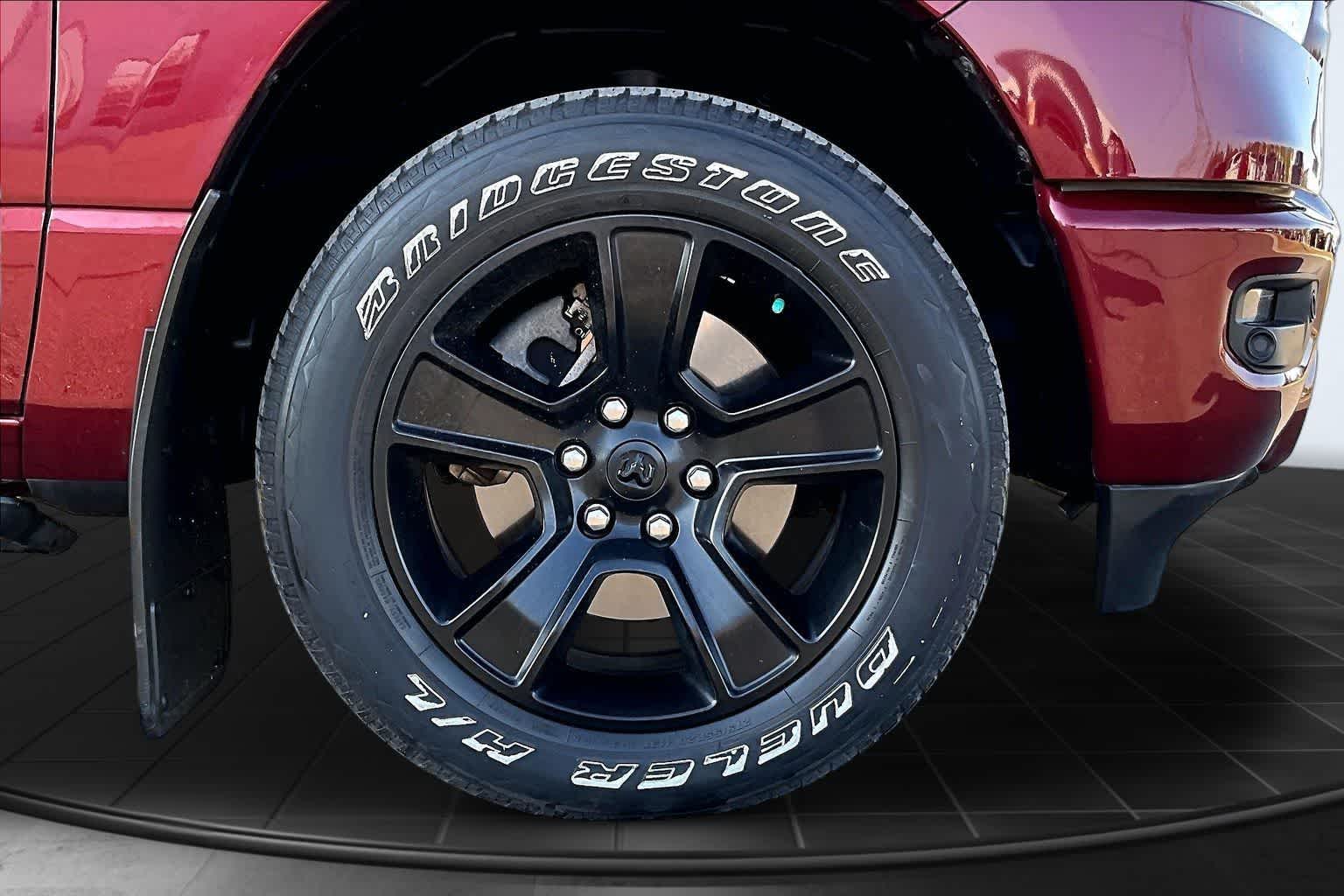Thumbnail: 2019 RAM 1500 - 33
