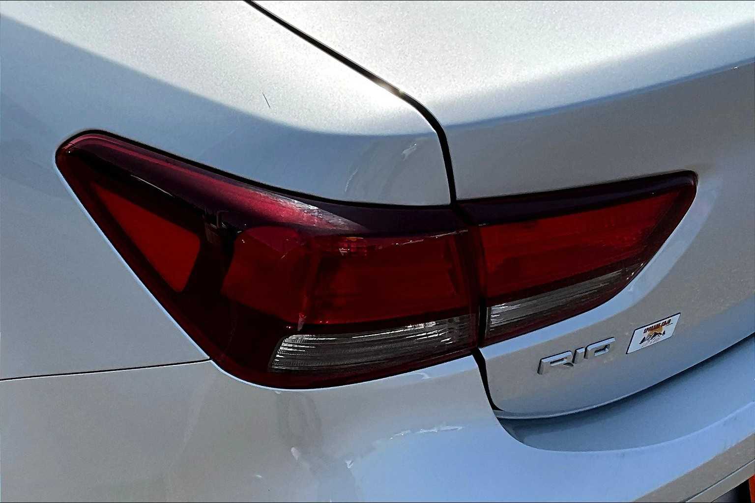 Thumbnail: 2022 Kia Rio - 29