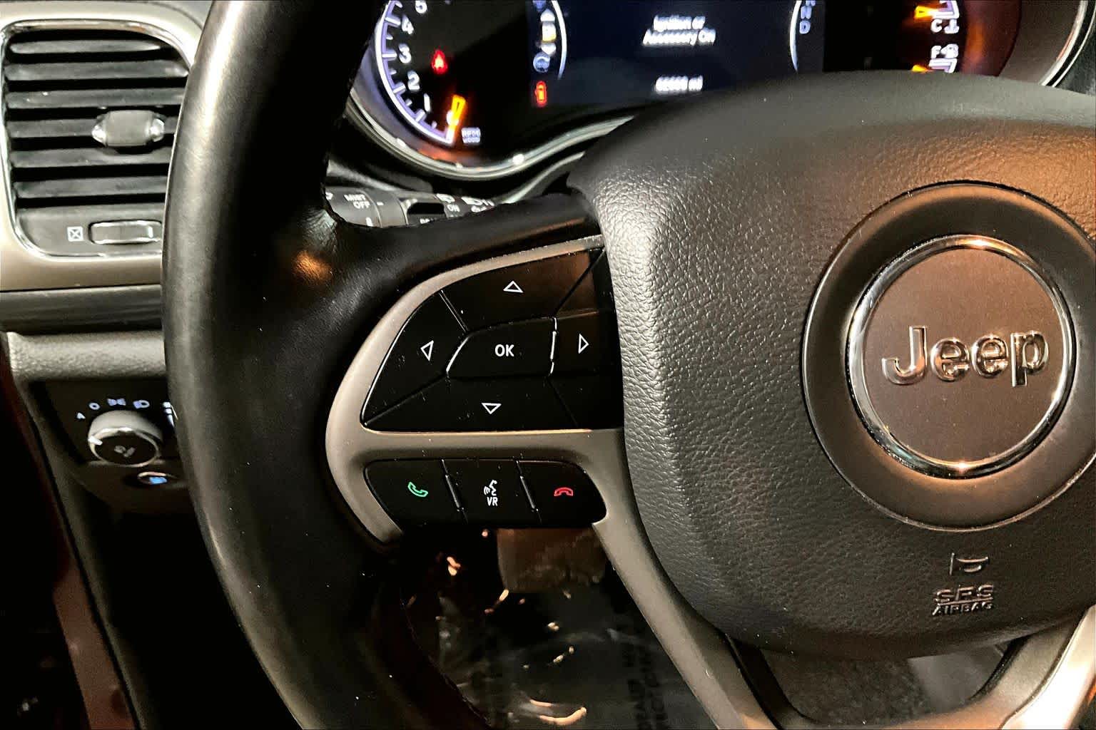 Thumbnail: 2020 Jeep Grand Cherokee - 25