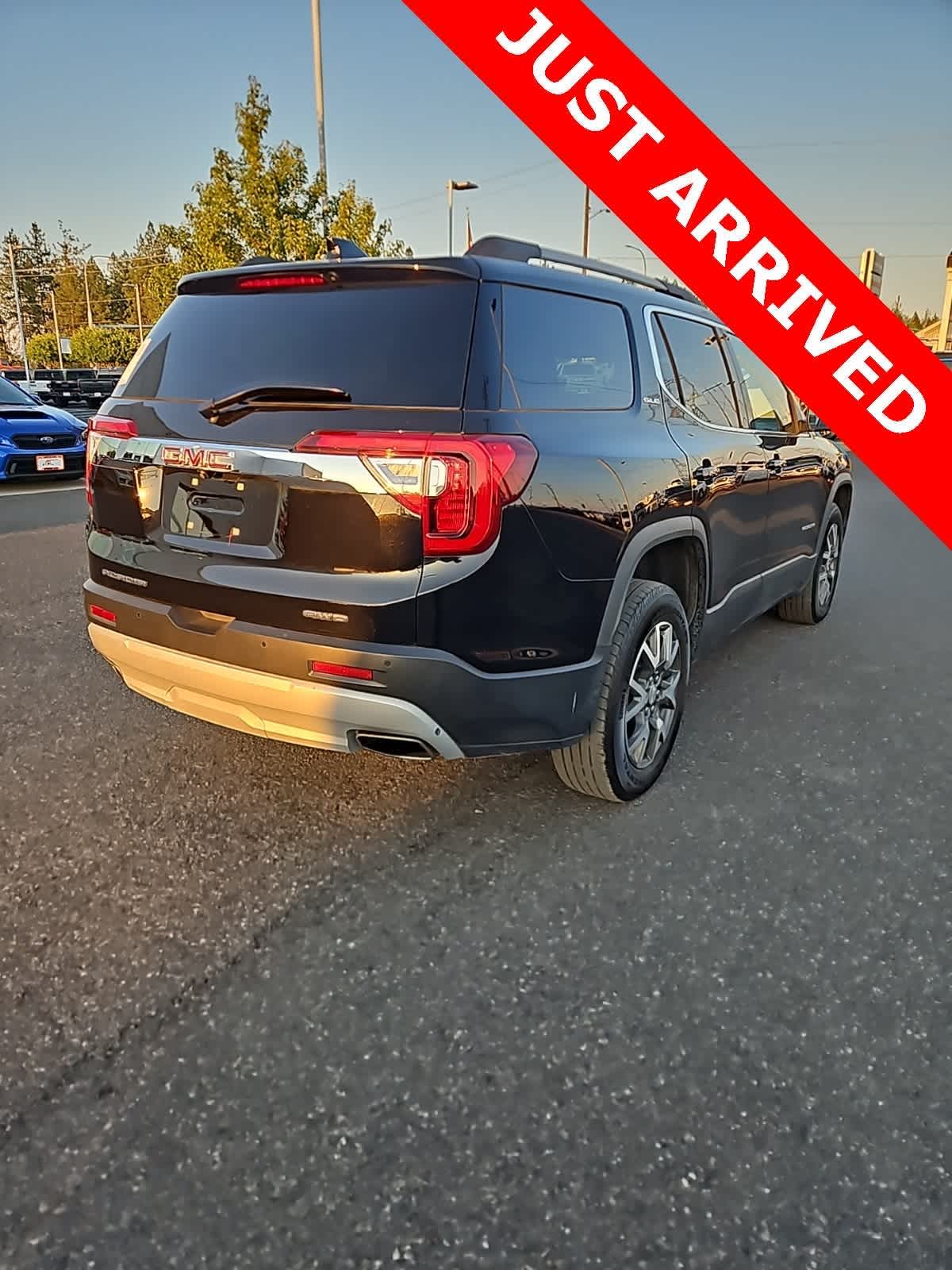 Thumbnail: 2023 GMC Acadia - 3