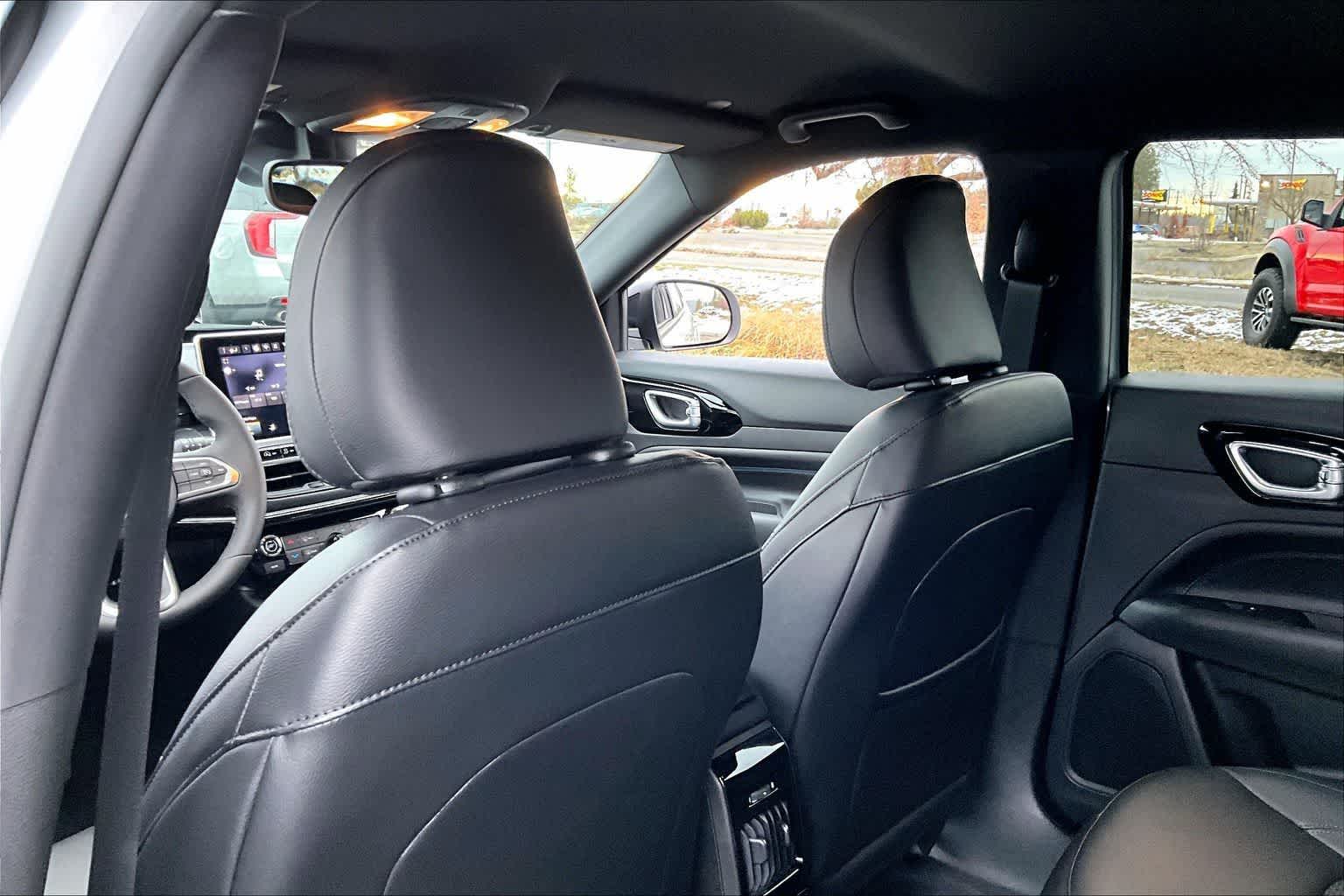 Thumbnail: 2026 Jeep Compass - 12