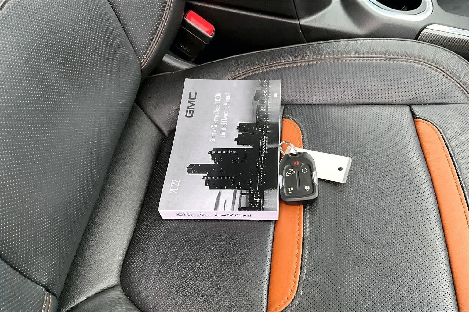 Thumbnail: 2022 GMC Sierra 1500 - 20