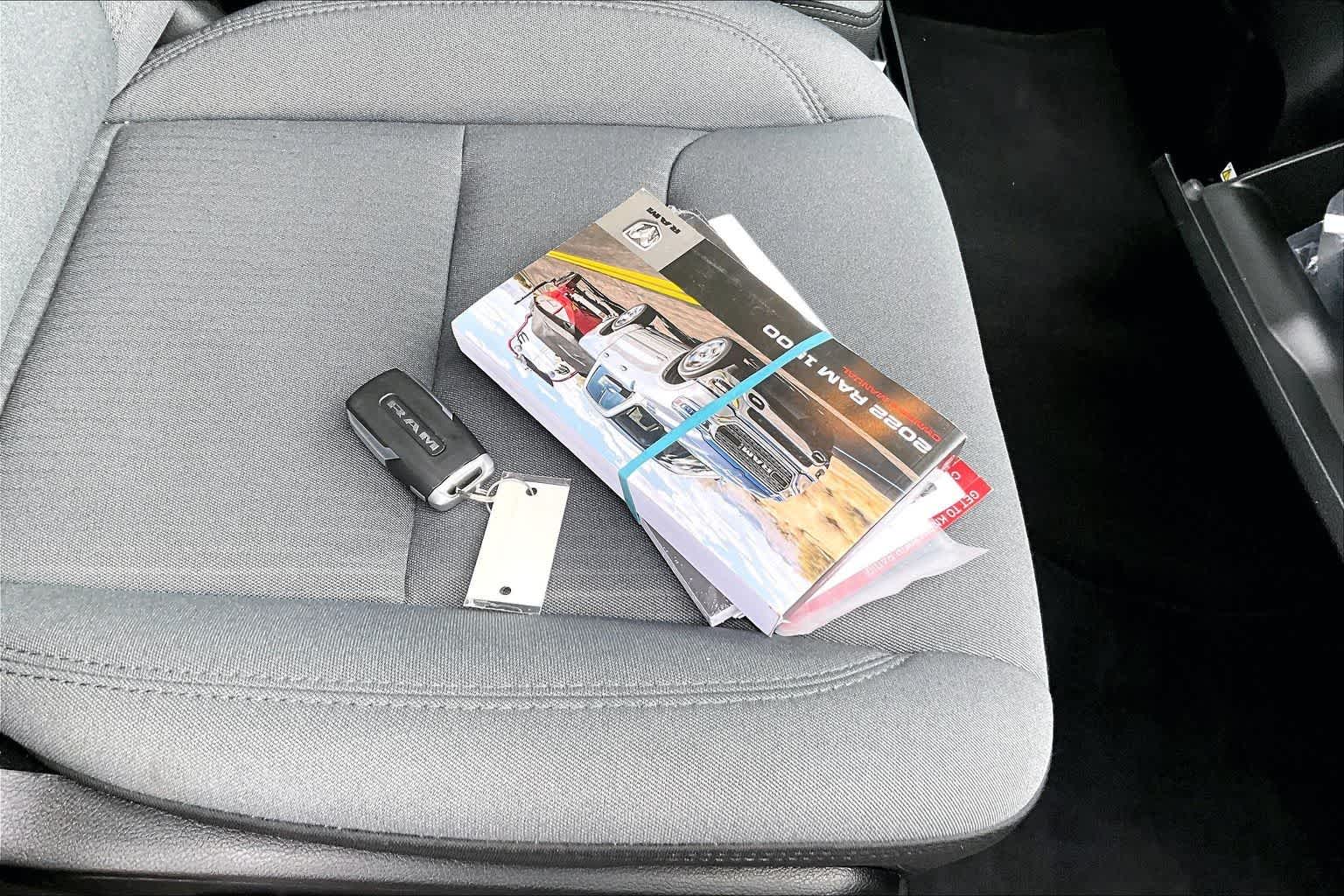 Thumbnail: 2022 RAM 1500 - 20