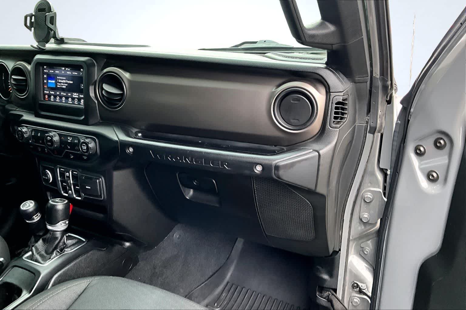 Thumbnail: 2020 Jeep Wrangler - 24