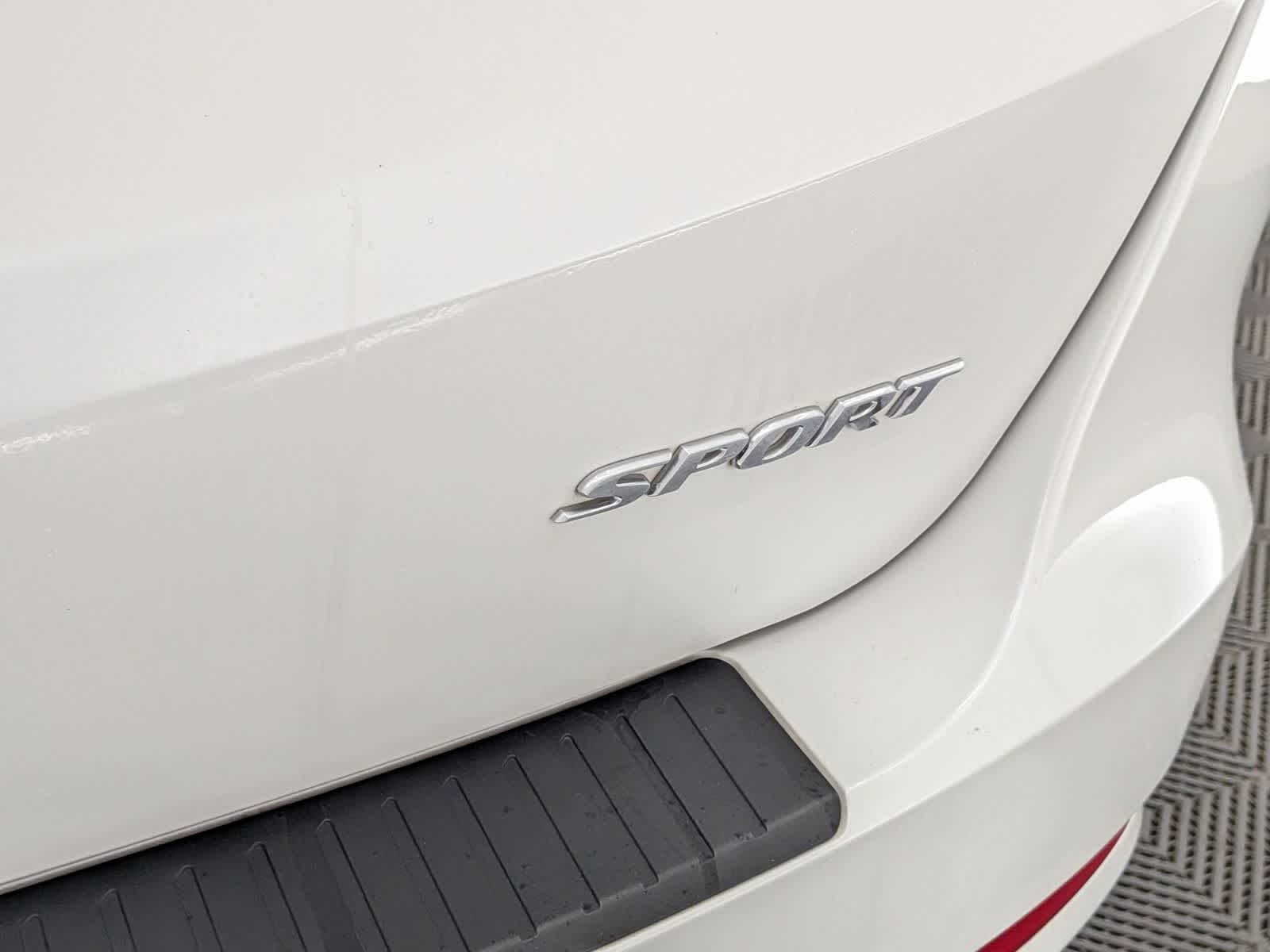 Thumbnail: 2023 Honda Odyssey - 13