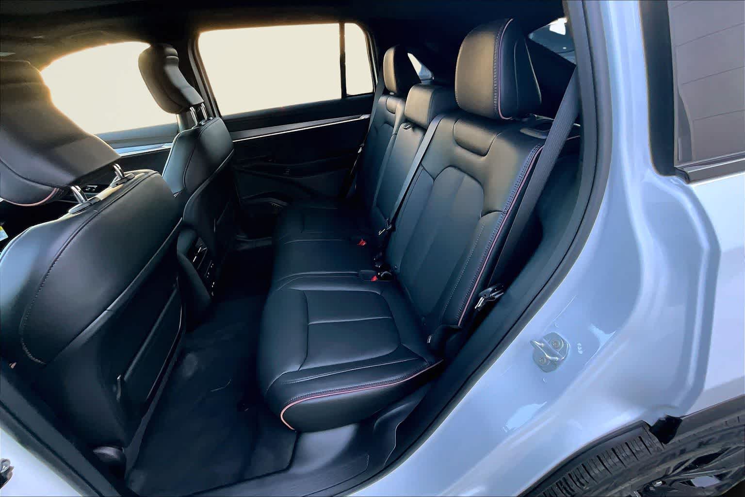 Thumbnail: 2025 Jeep Wagoneer S - 13