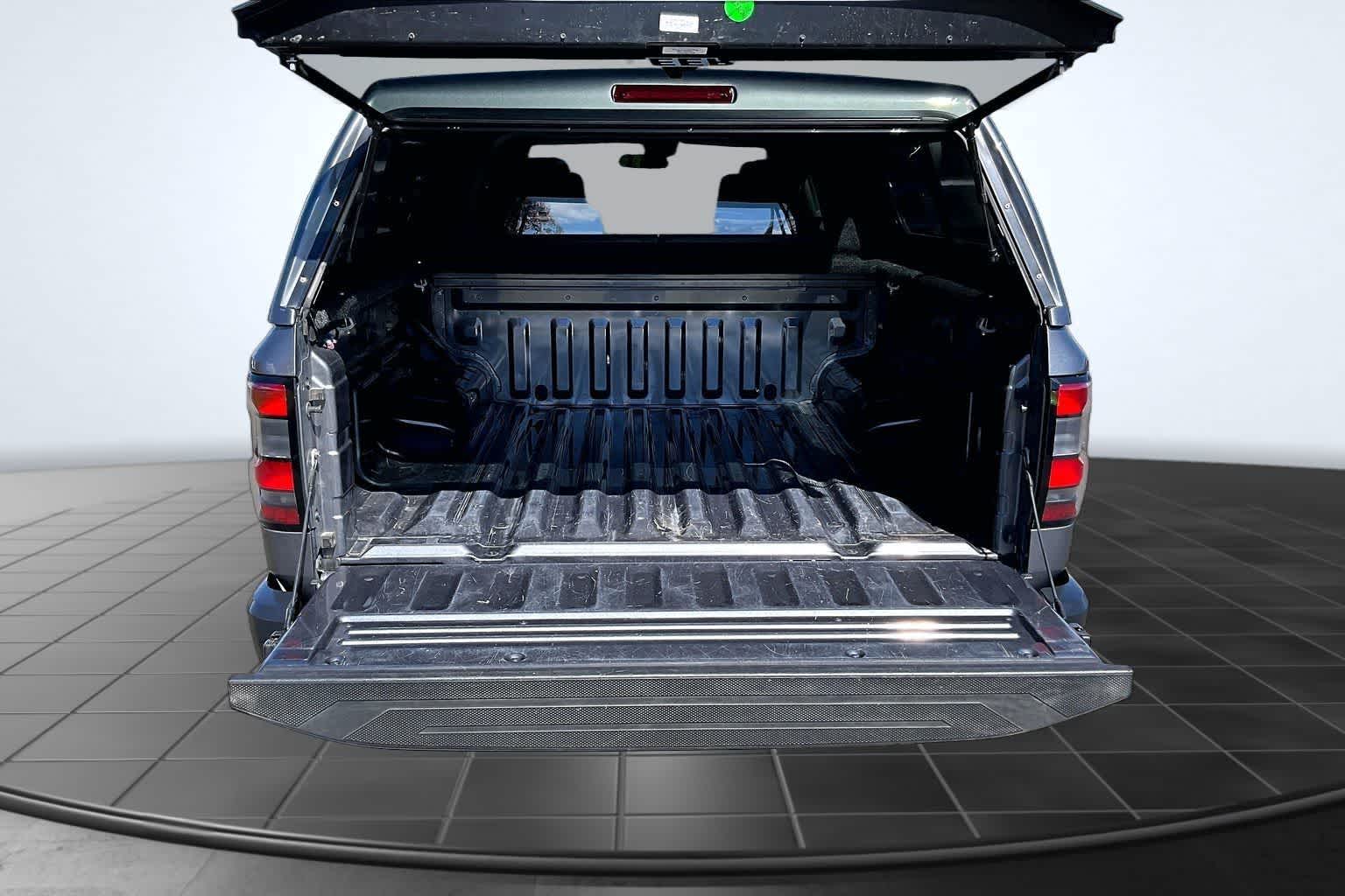 Thumbnail: 2023 Nissan Frontier - 19