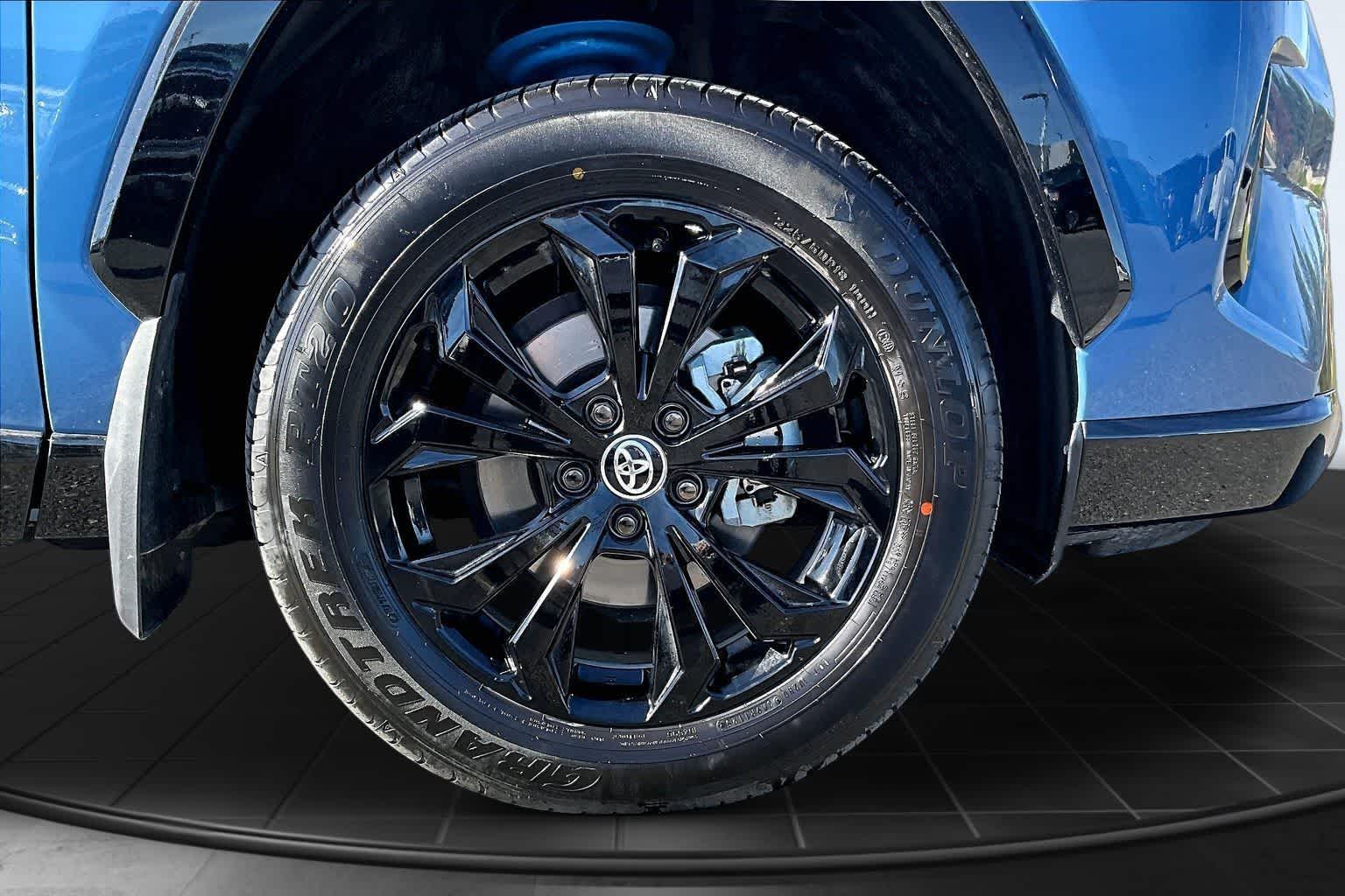 Thumbnail: 2025 Toyota RAV4 - 34