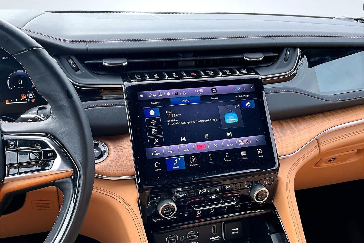 Thumbnail: 2024 Jeep Grand Cherokee L - 16