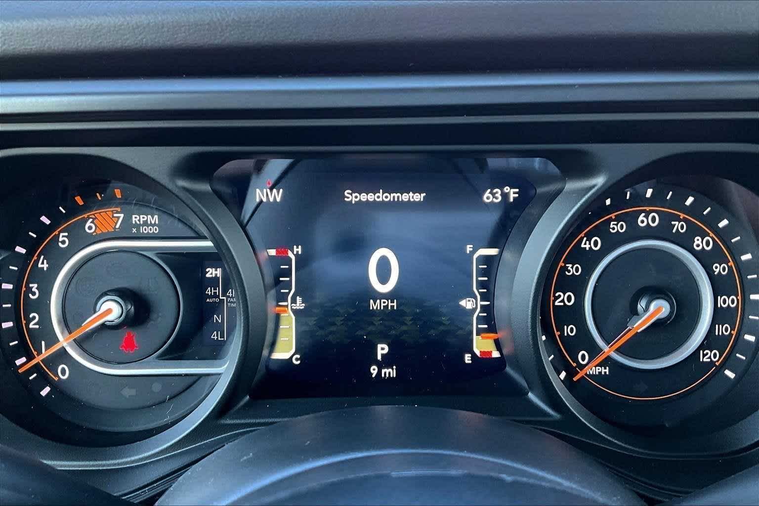 Thumbnail: 2025 Jeep Wrangler - 18