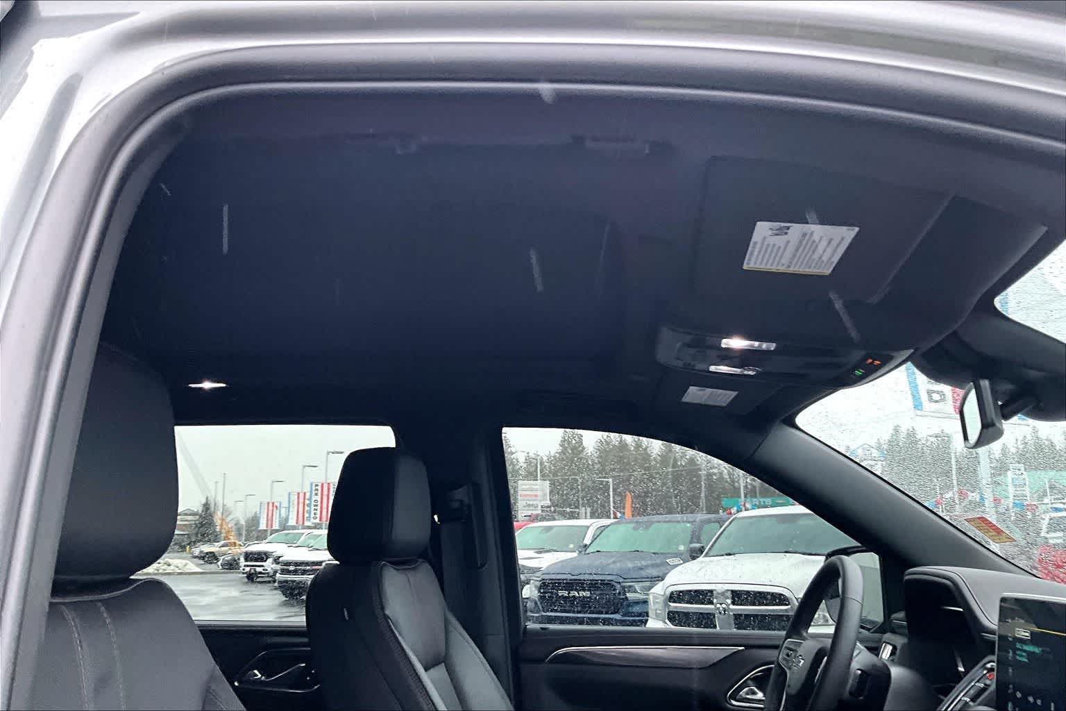 Thumbnail: 2023 Chevrolet Suburban - 30