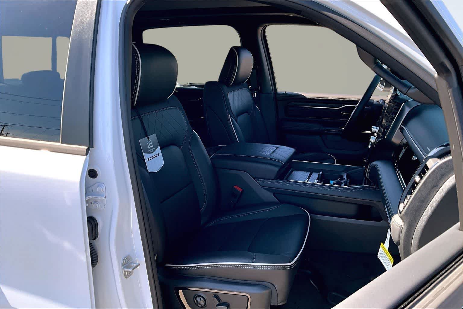 Thumbnail: 2026 RAM 1500 - 14