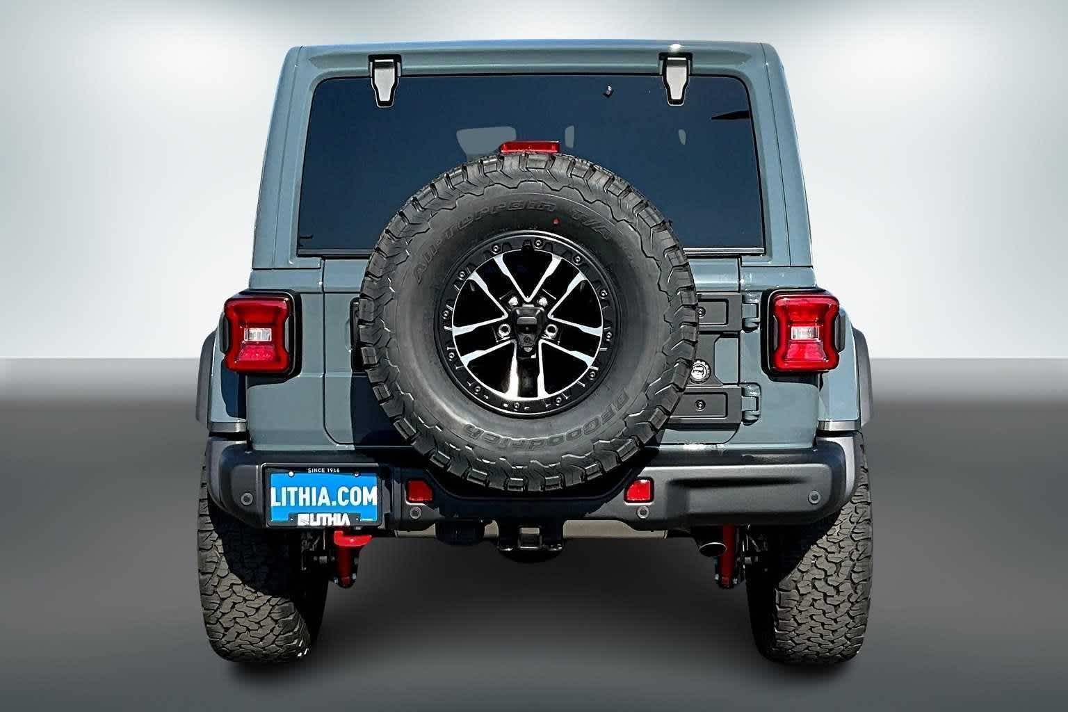 Thumbnail: 2025 Jeep Wrangler - 5