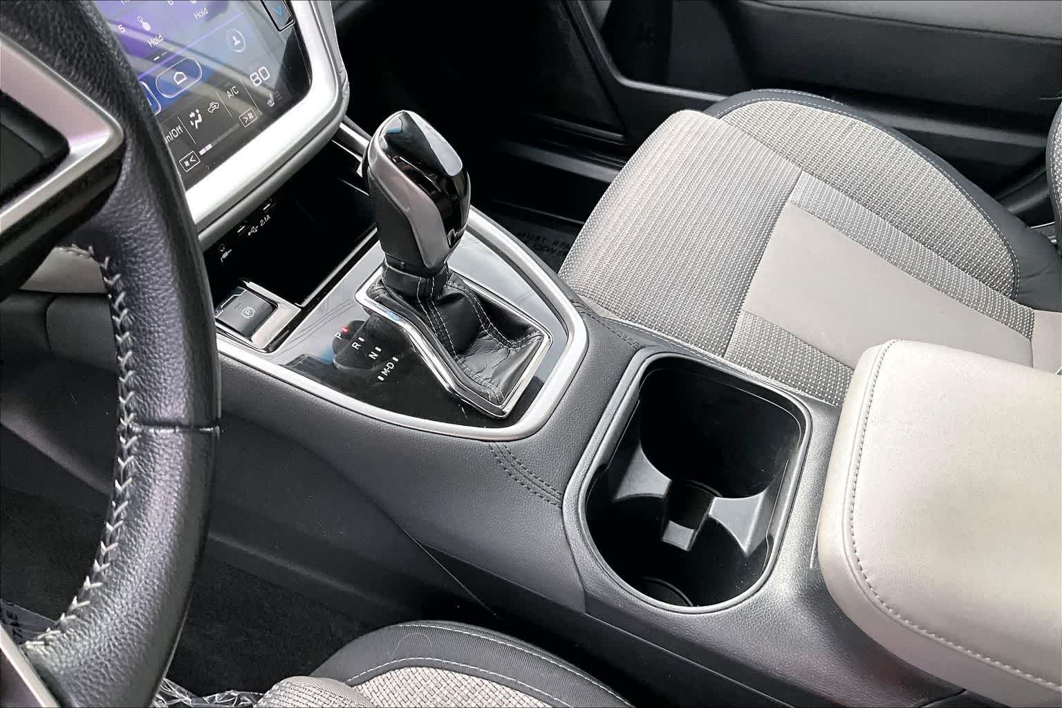 Thumbnail: 2022 Subaru Outback - 17