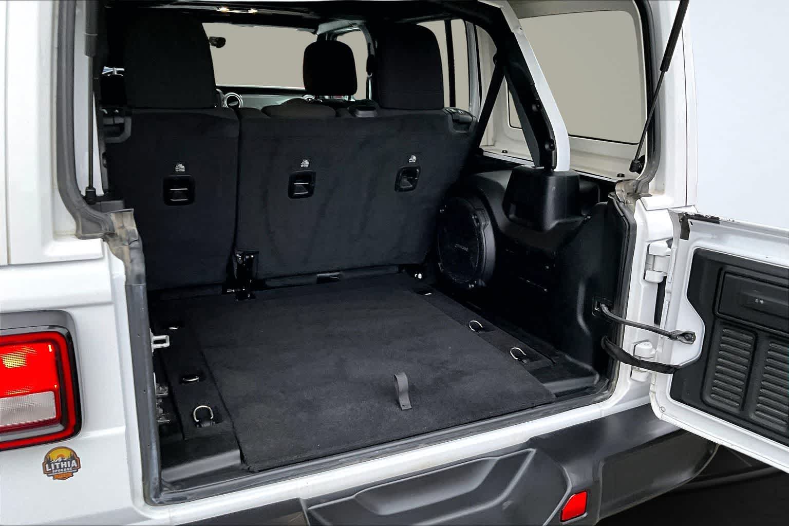 Thumbnail: 2023 Jeep Wrangler - 19