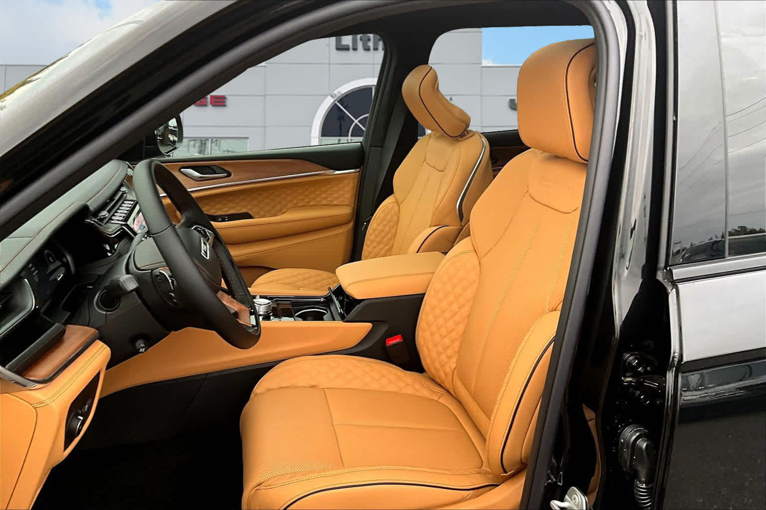 Thumbnail: 2025 Jeep Grand Cherokee L - 11