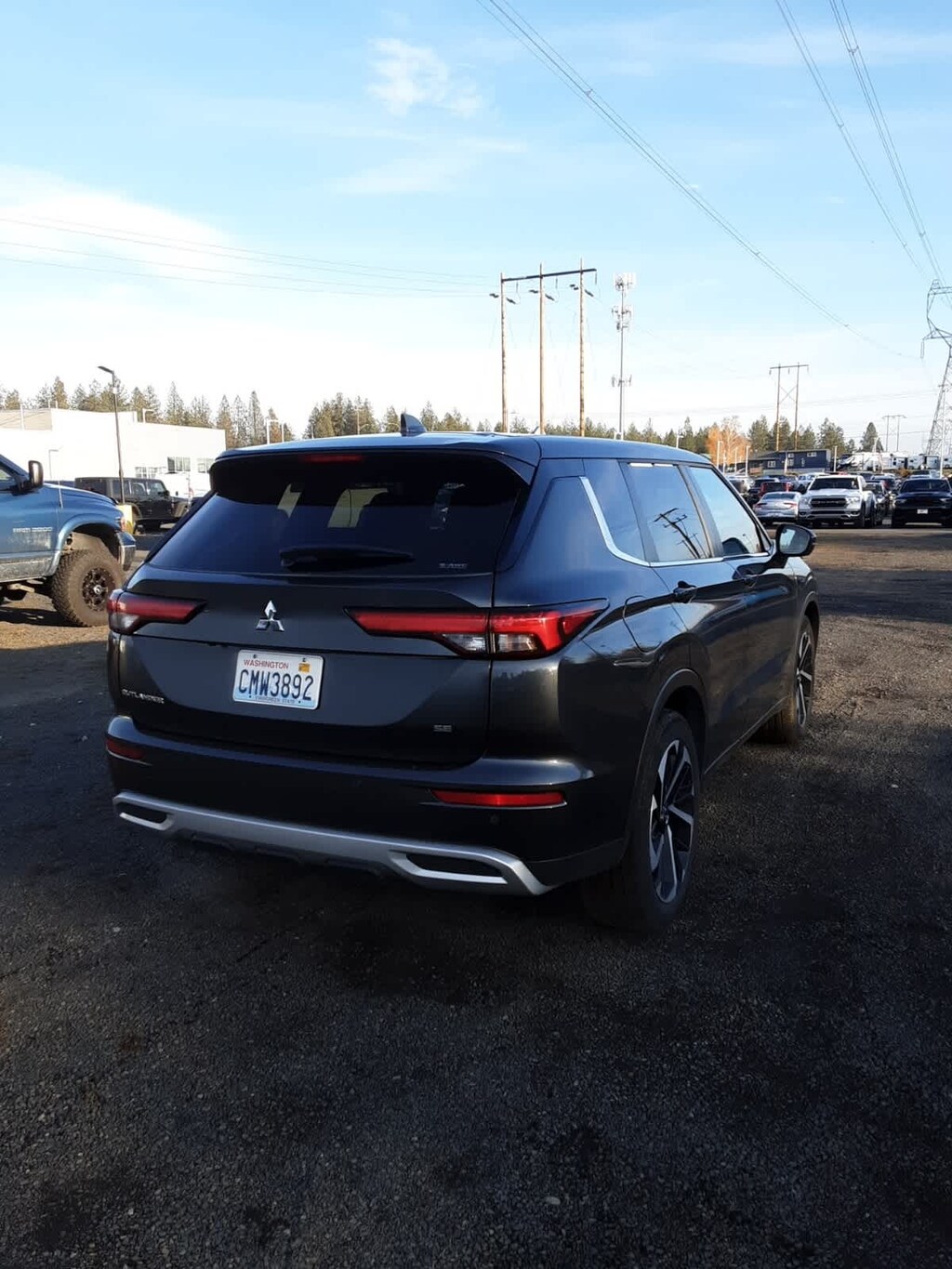 Used 2024 Mitsubishi Outlander SE SUV