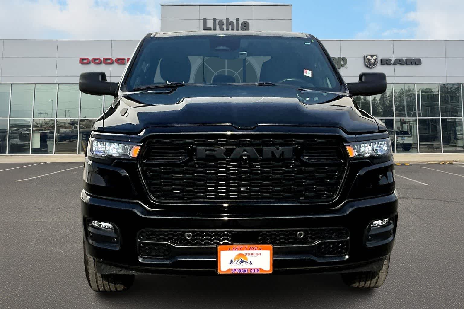 Thumbnail: 2025 RAM 1500 - 6