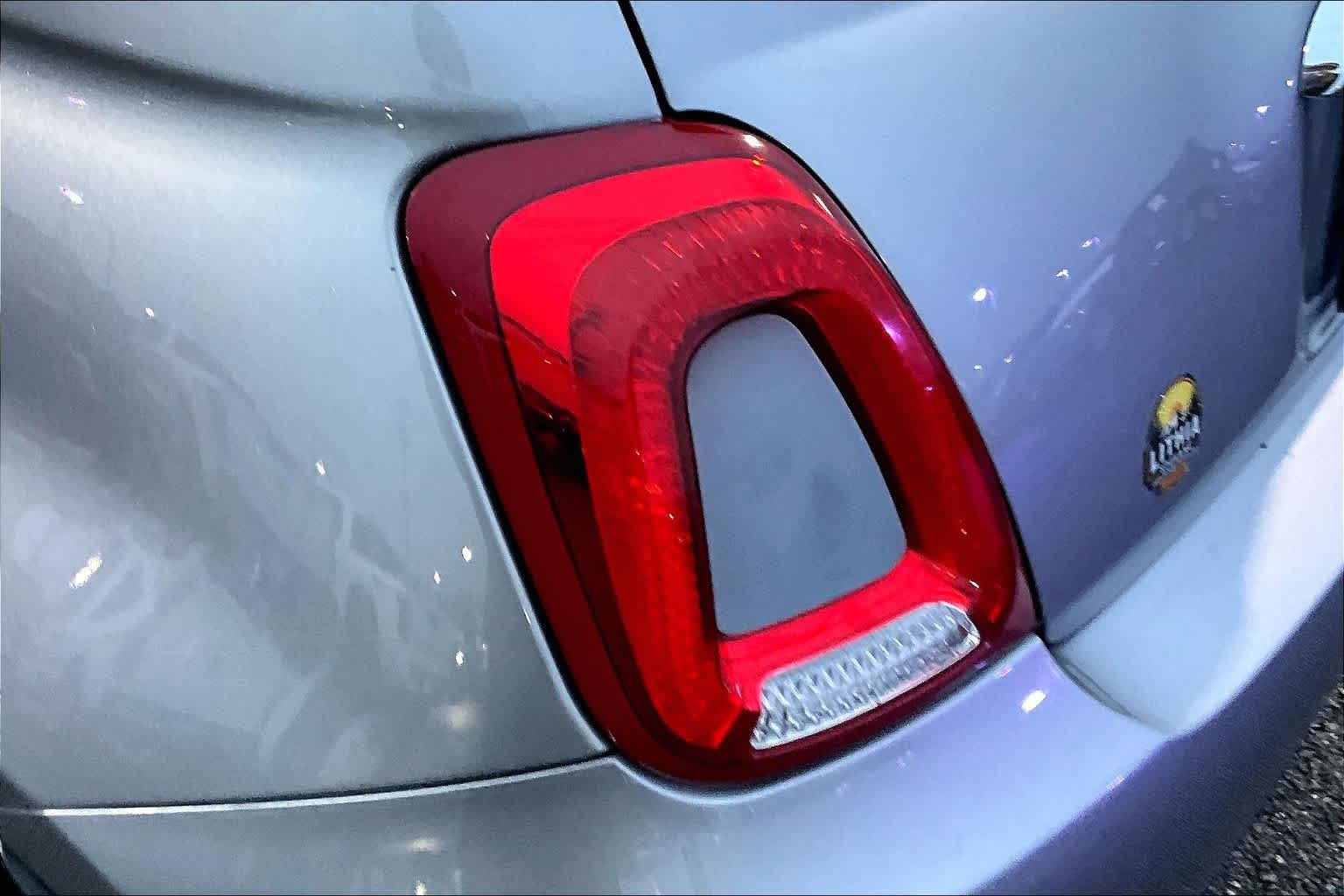 Thumbnail: 2018 Fiat 500 - 31