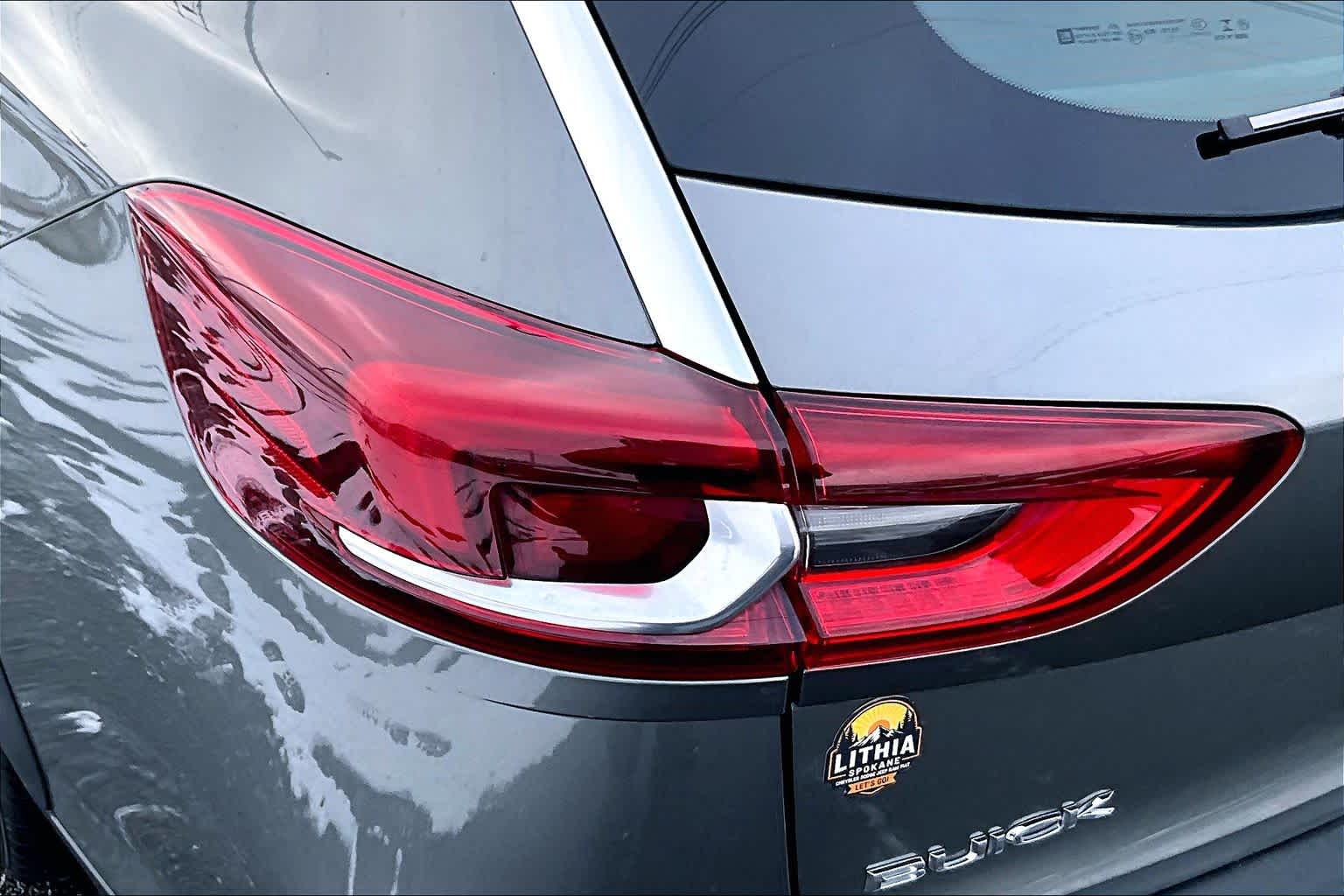 Thumbnail: 2018 Buick Regal - 32