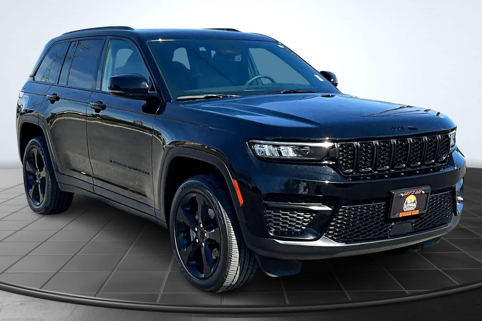 Thumbnail: 2024 Jeep Grand Cherokee - 22