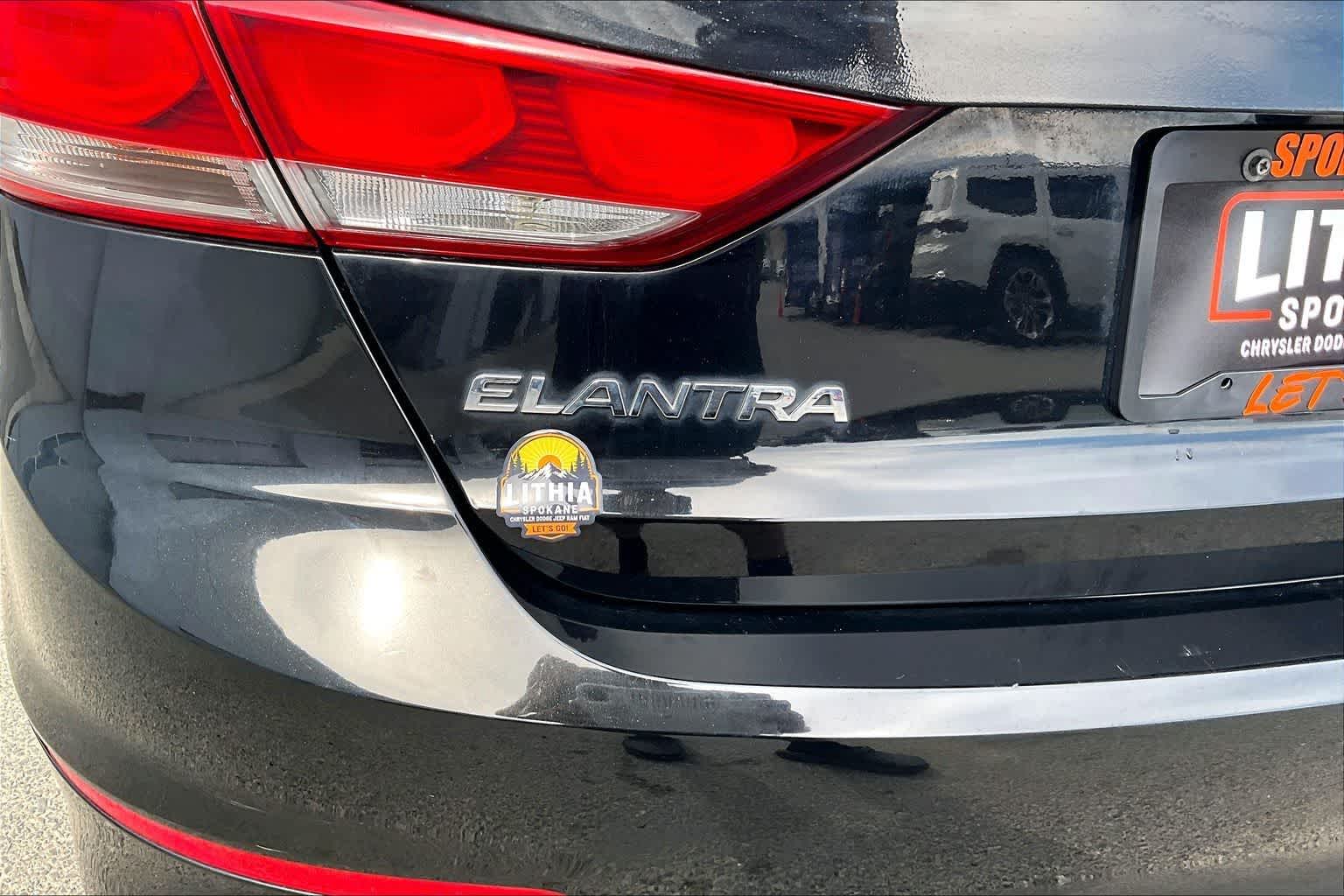 Thumbnail: 2017 Hyundai Elantra - 7