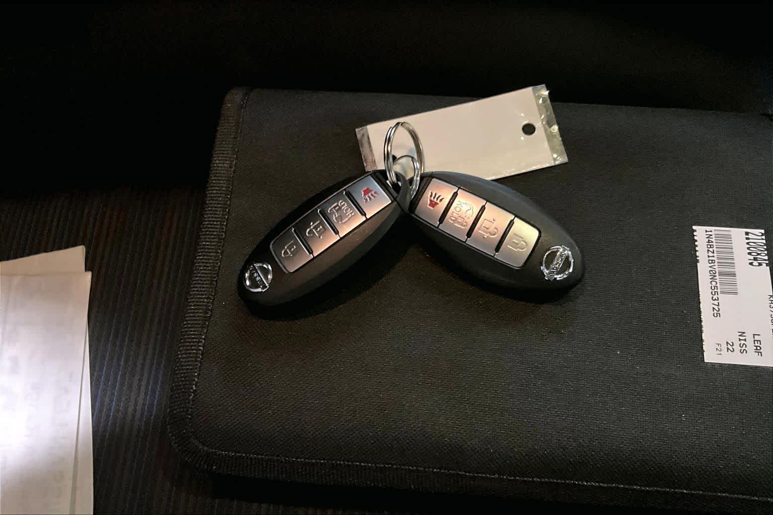 Thumbnail: 2022 Nissan Leaf - 20