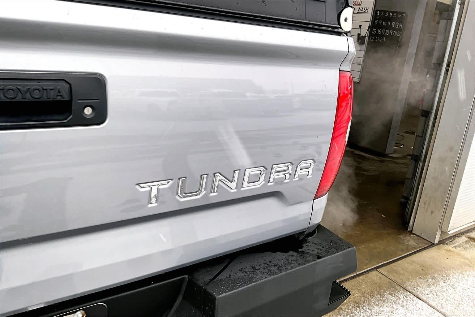 Thumbnail: 2021 Toyota Tundra - 7