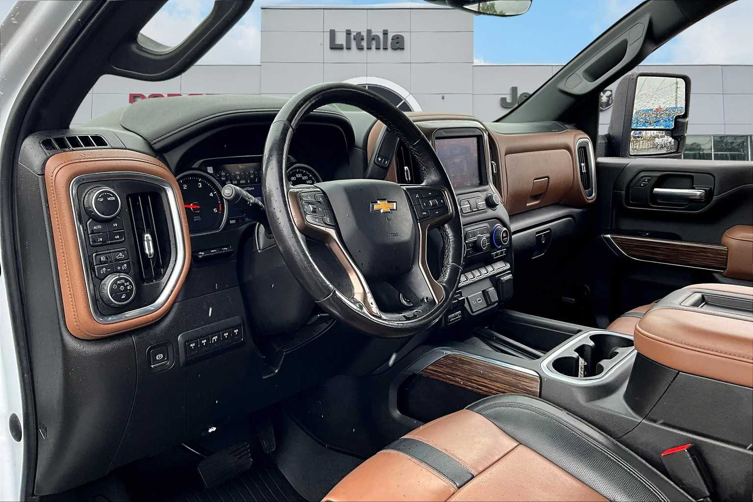 Used 2022 Chevrolet Silverado 3500HD High Country with VIN 1GC4YVEY6NF149068 for sale in Spokane, WA