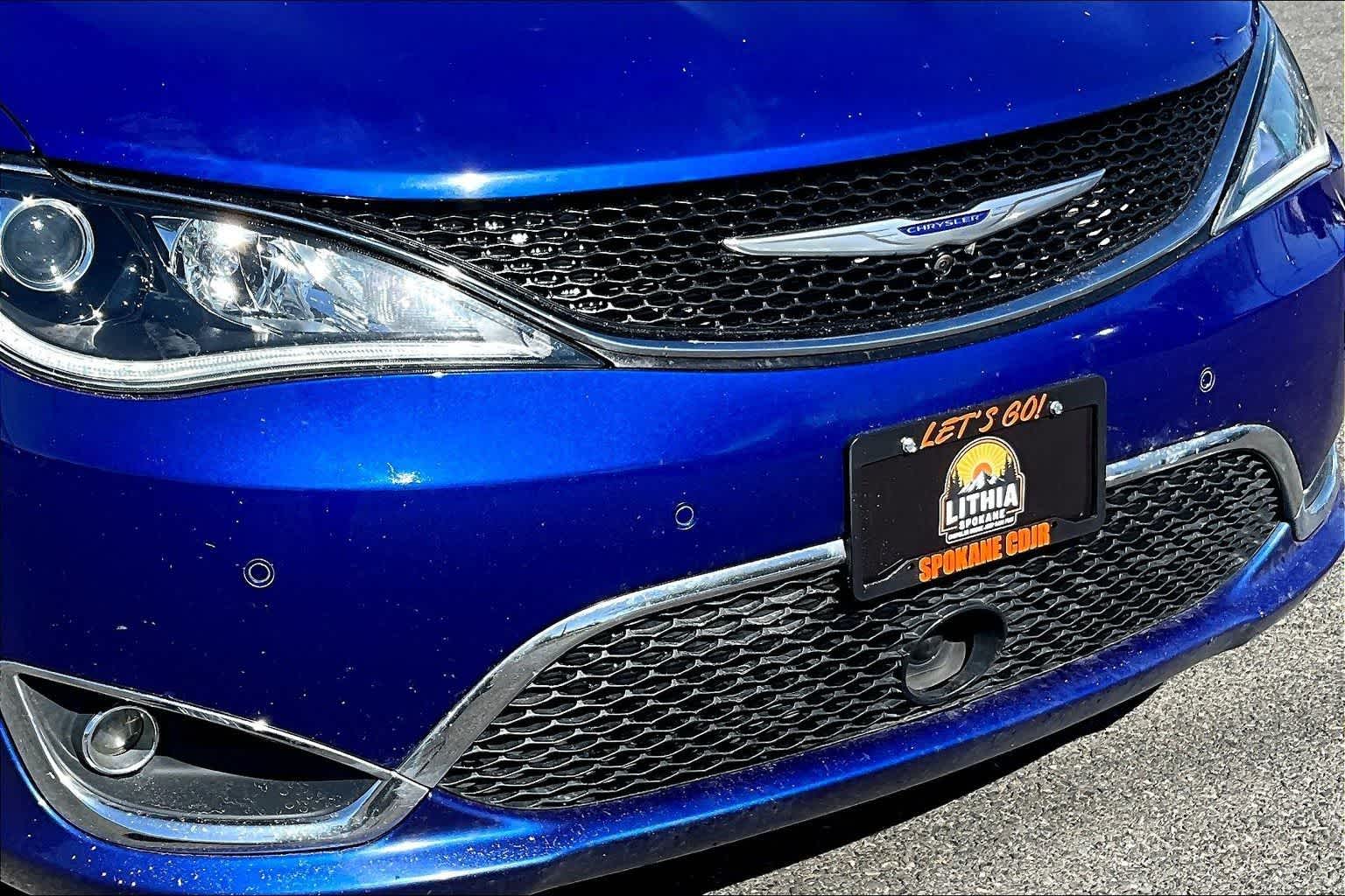 Thumbnail: 2020 Chrysler Pacifica - 33