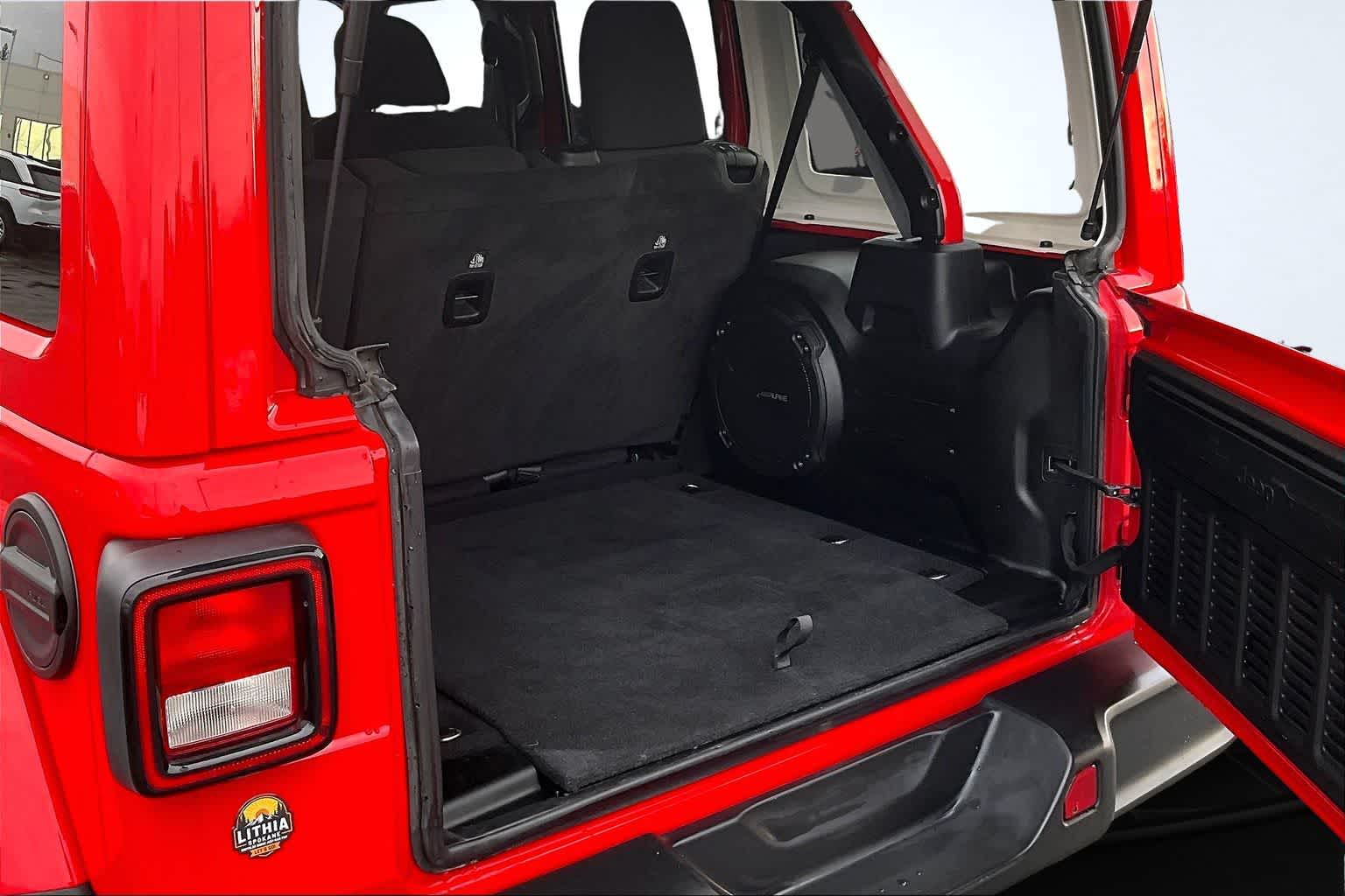 Thumbnail: 2023 Jeep Wrangler - 19