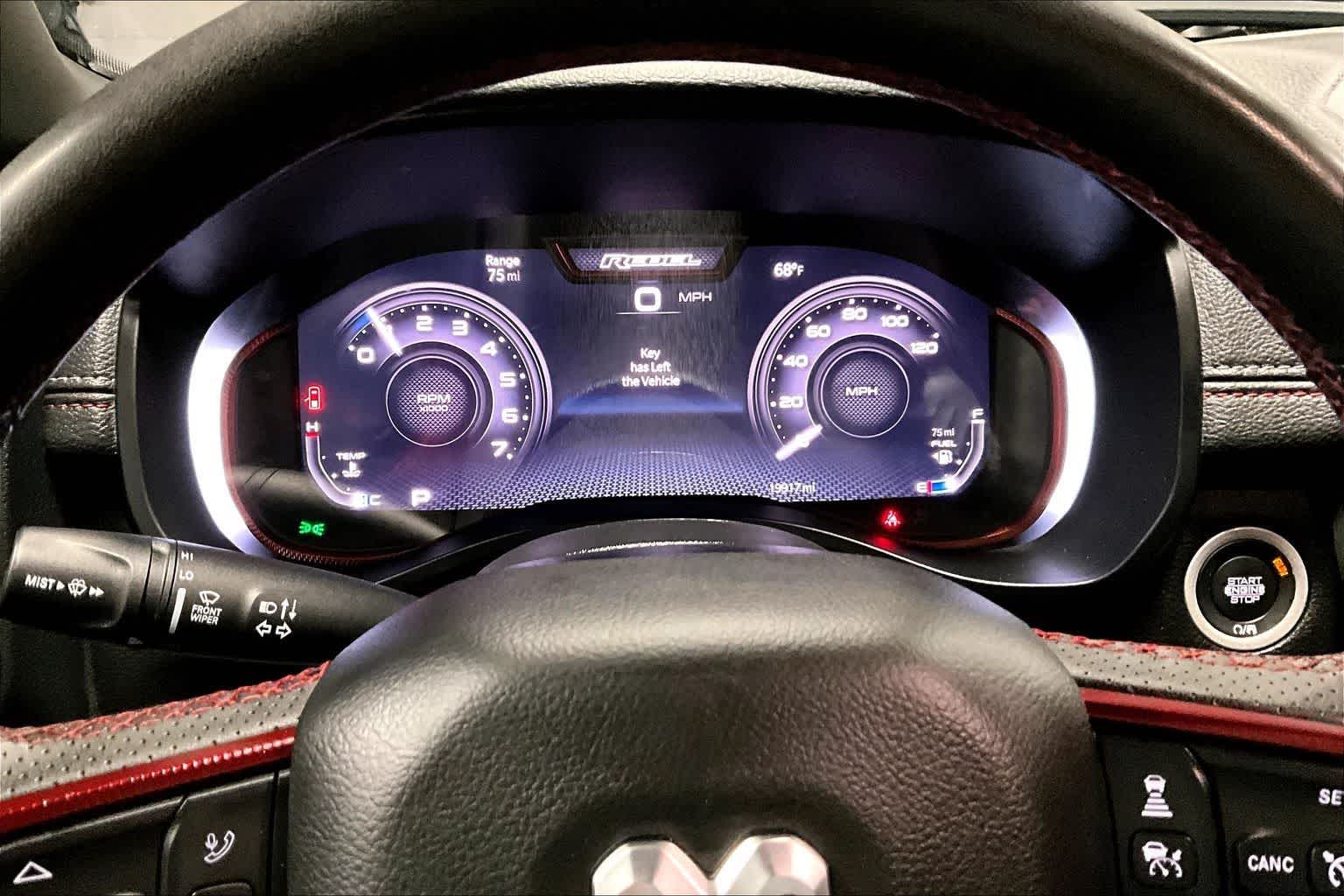 Thumbnail: 2025 RAM 1500 - 18