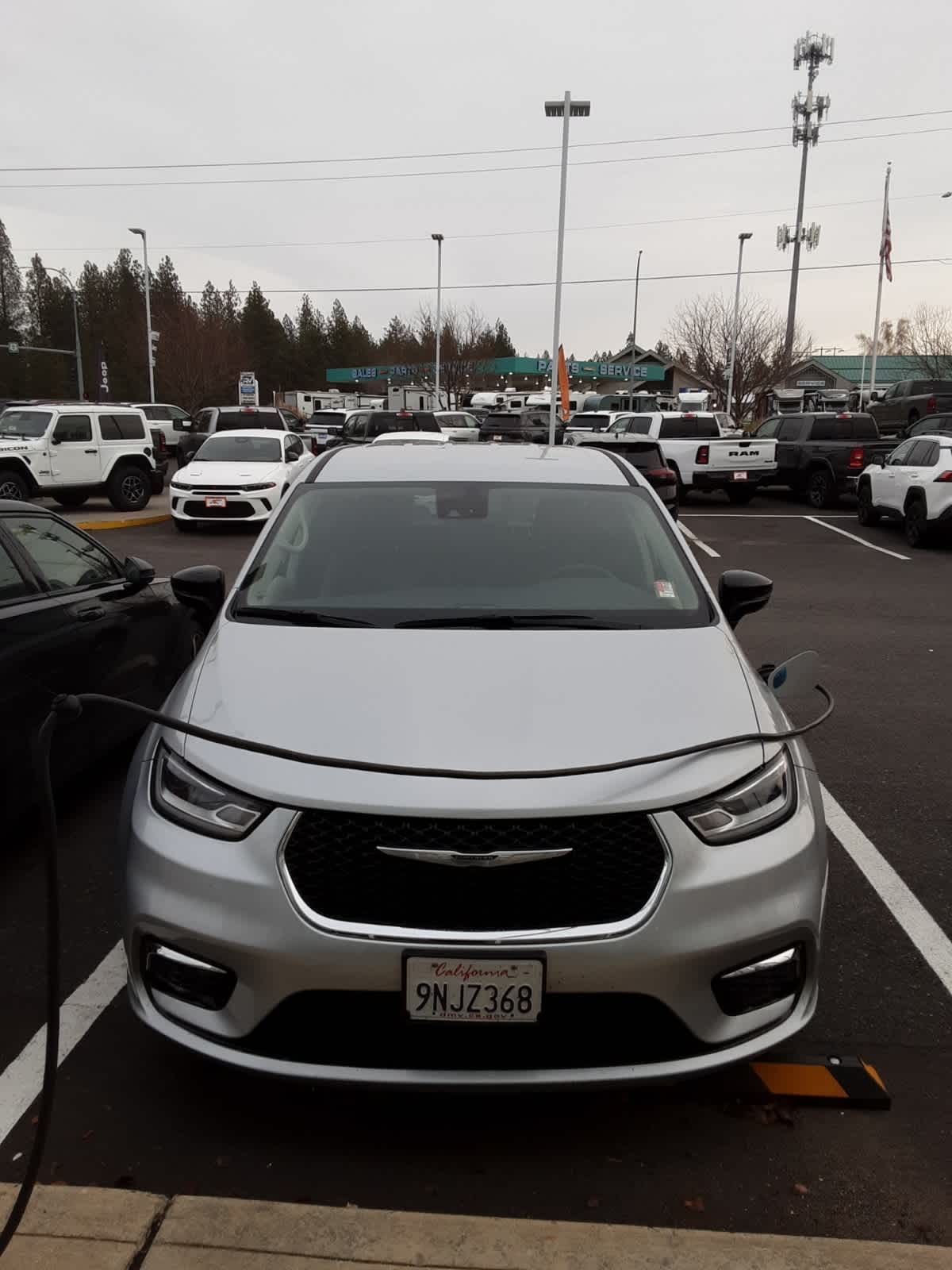 Thumbnail: 2024 Chrysler Pacifica - 2