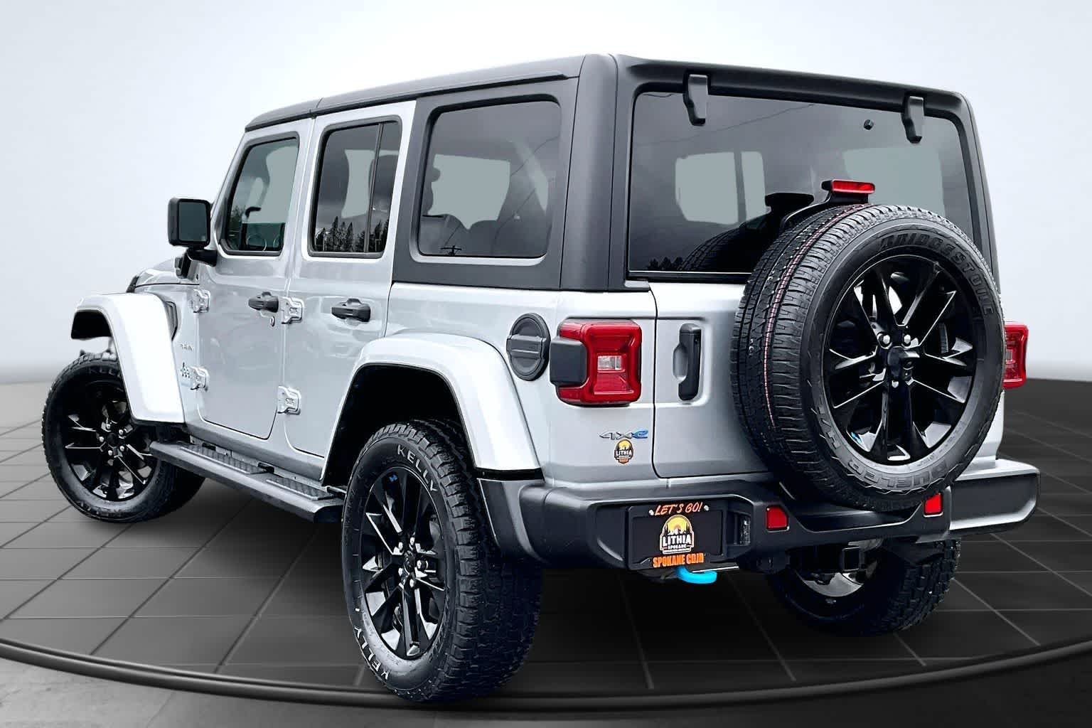 Thumbnail: 2023 Jeep Wrangler - 4
