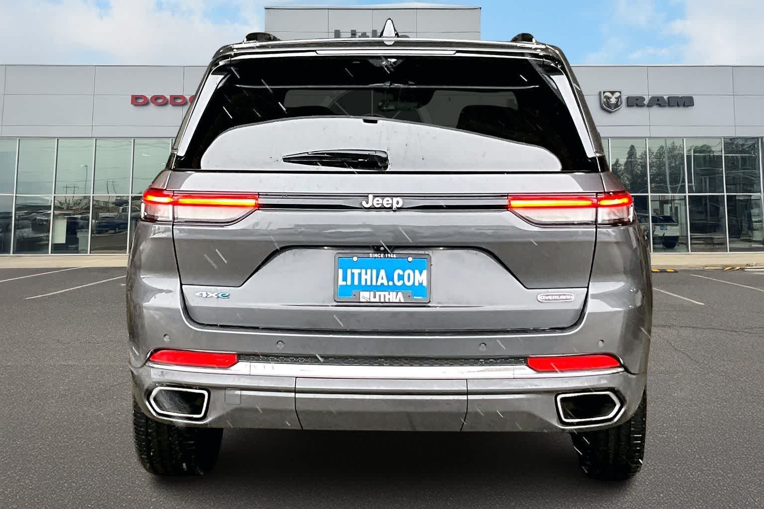 Thumbnail: 2022 Jeep Grand Cherokee - 5