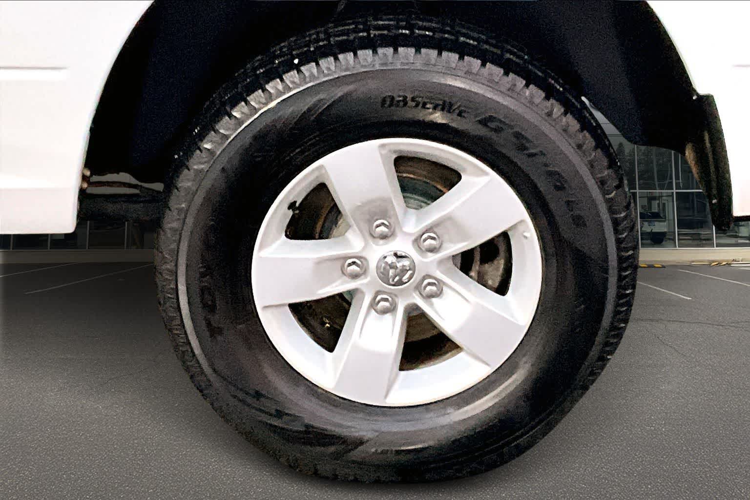 Thumbnail: 2021 RAM 1500 Classic - 36