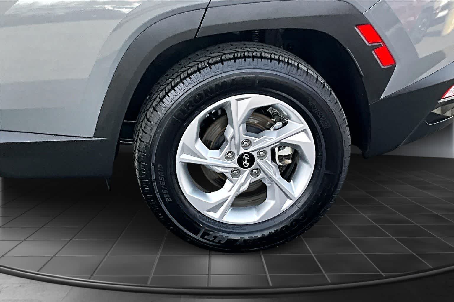 Thumbnail: 2024 Hyundai Tucson - 36