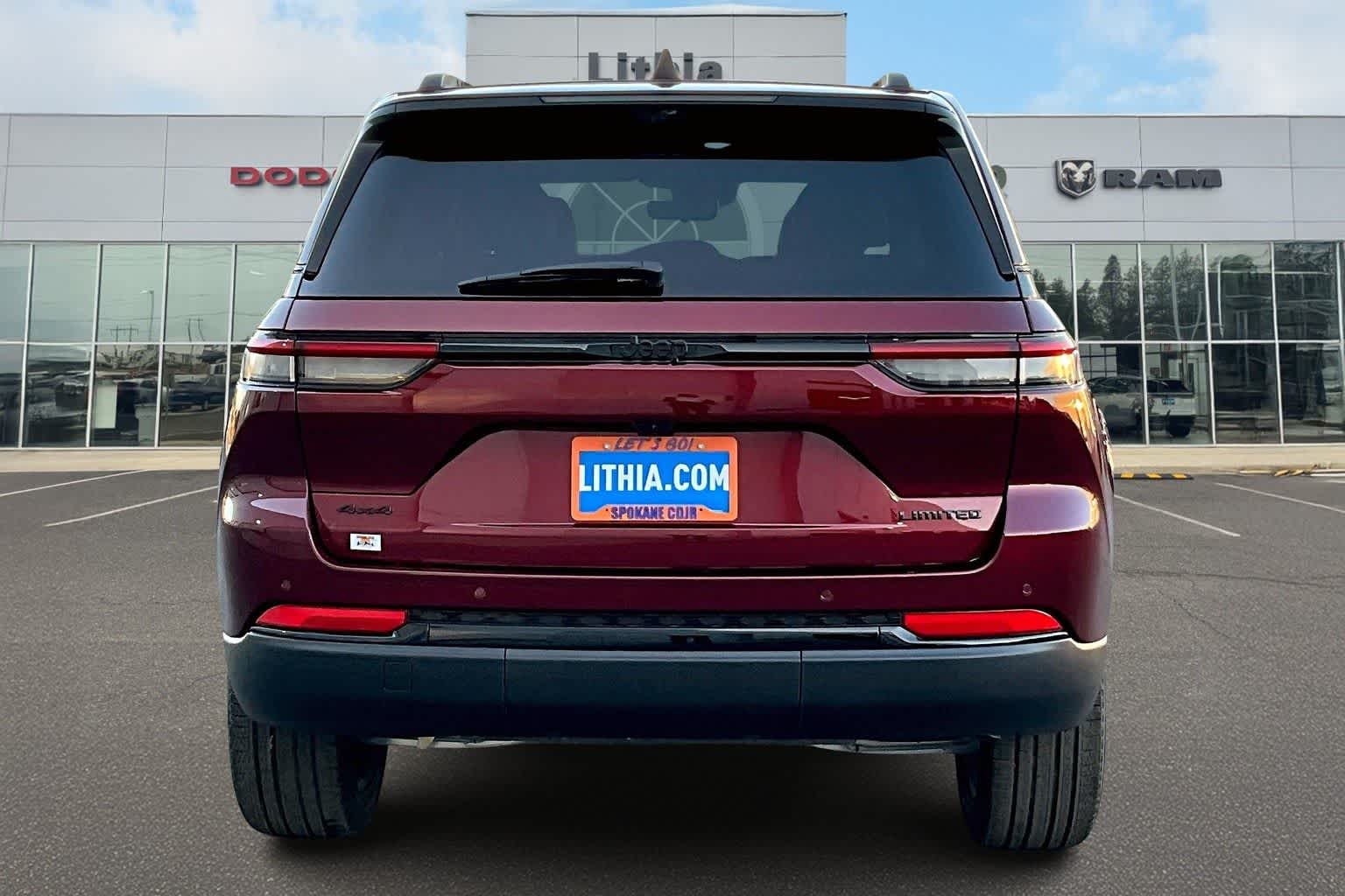 Thumbnail: 2025 Jeep Grand Cherokee - 5