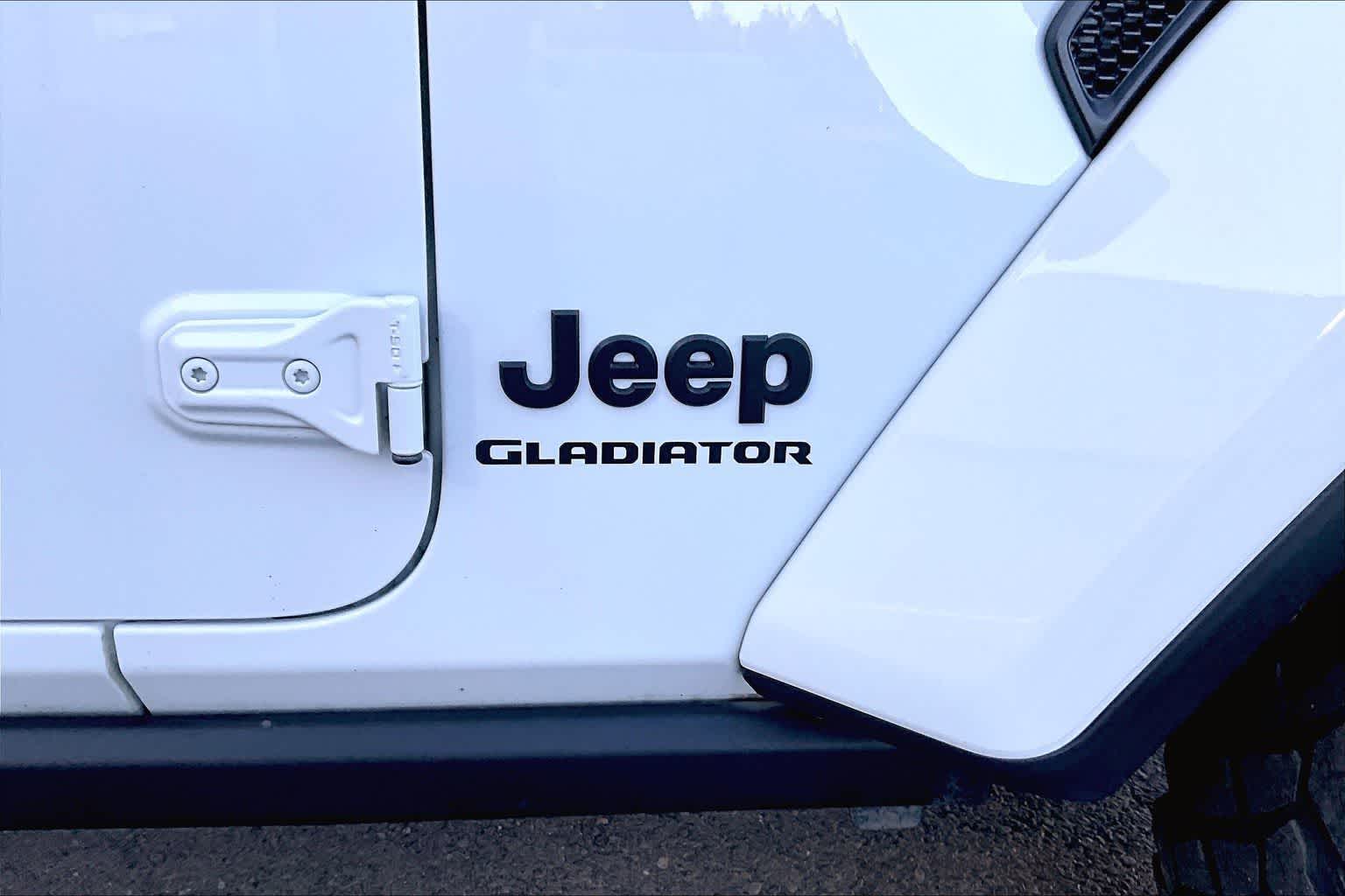 Thumbnail: 2022 Jeep Gladiator - 7