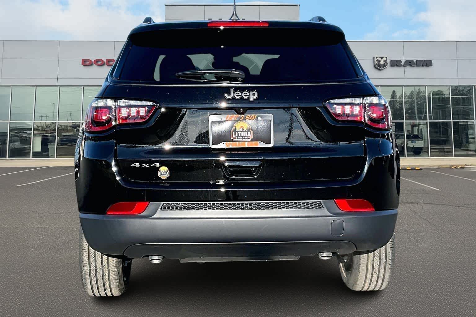 Thumbnail: 2026 Jeep Compass - 5