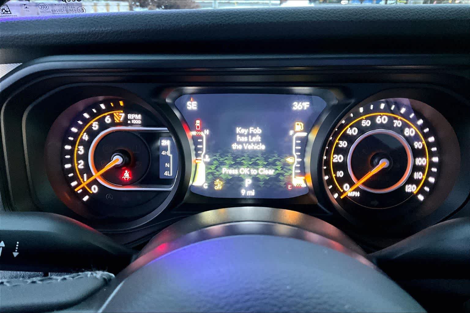 Thumbnail: 2026 Jeep Gladiator - 18